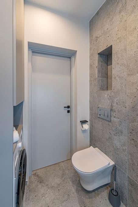 Lovely 1Bd Central Apartment By Hostlovers Kowno Zewnętrze zdjęcie