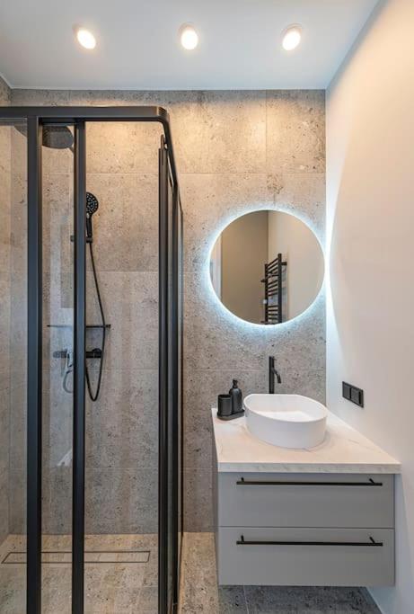 Lovely 1Bd Central Apartment By Hostlovers Kowno Zewnętrze zdjęcie